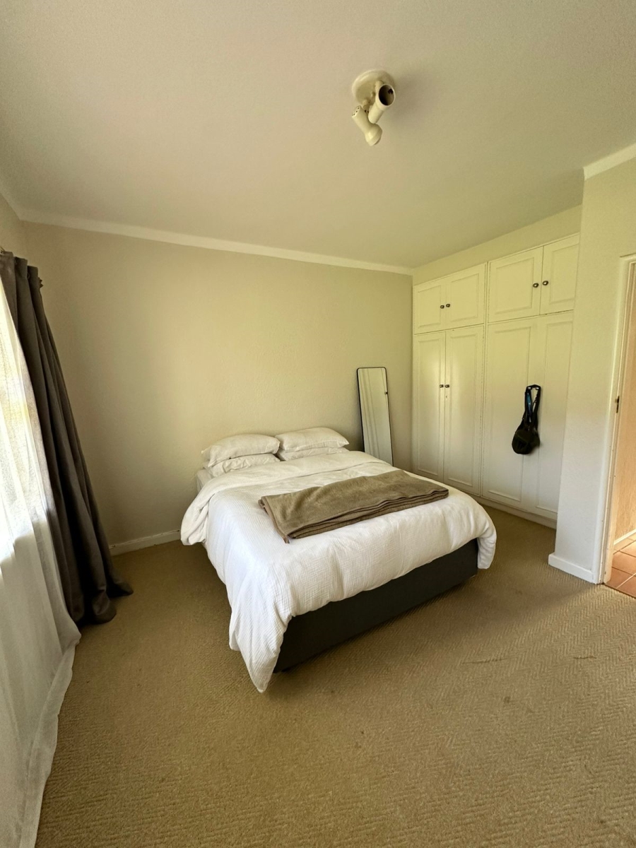 To Let 1 Bedroom Property for Rent in Kenilworth Western Cape